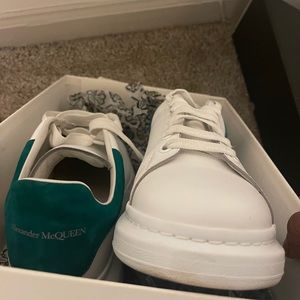 Alexander McQueen men’s size 45(12)